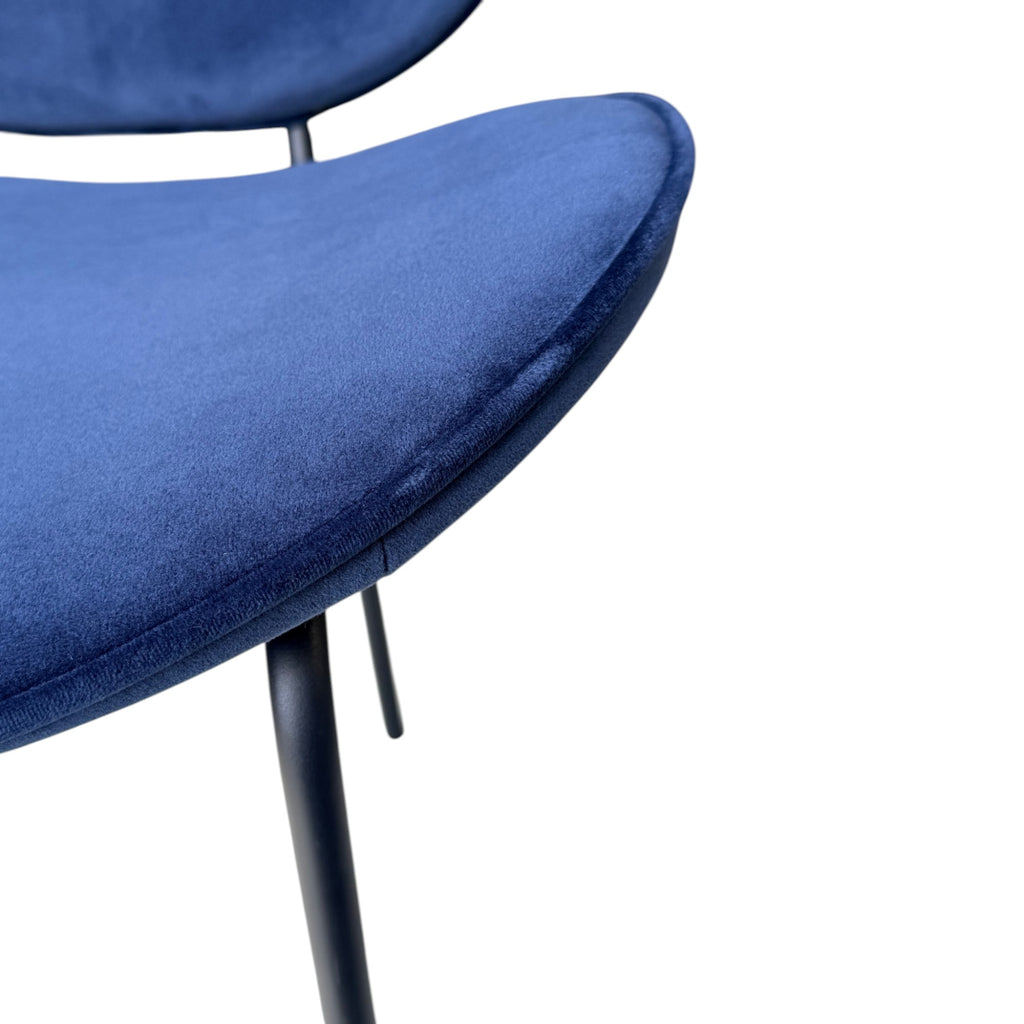 Lot de 2 chaises tissu velours bleu pieds métal noir - SAULT