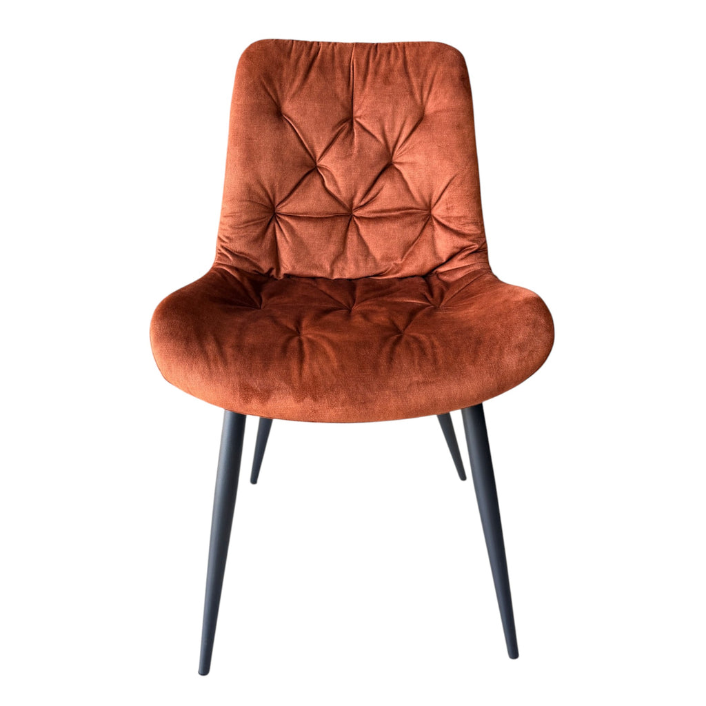 4 chaises velours orange pieds métal noir - TUFF