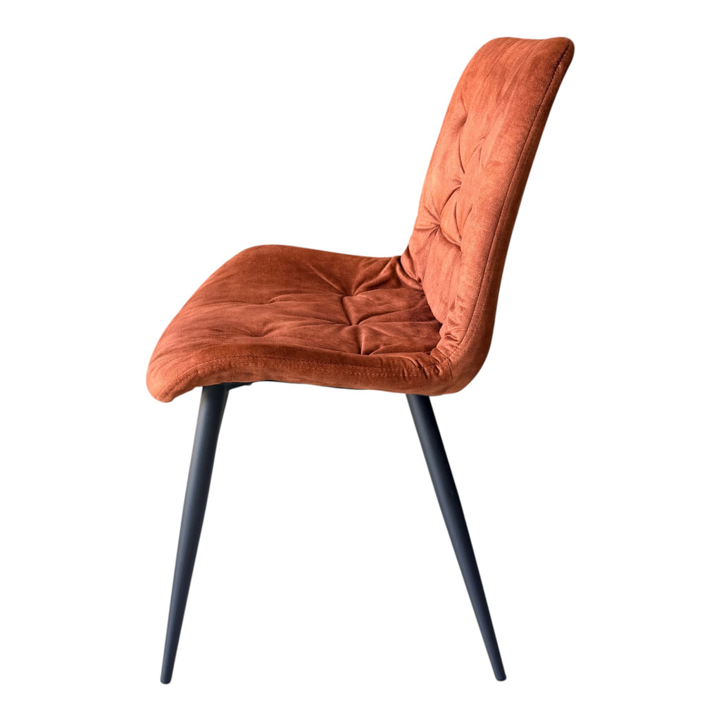 4 chaises velours orange pieds métal noir - TUFF