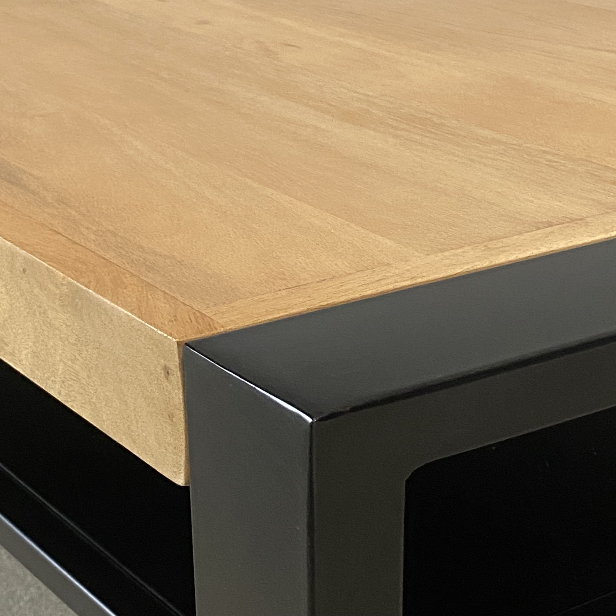 Table basse 130 cm en bois massif de manguier - WEST
